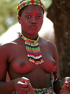 Wild Africa Dark Ebony Wife