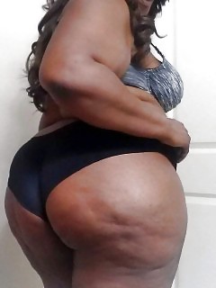 Bbbw Ebony Topless