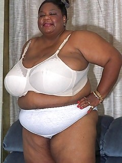 Bbbw Ebony Kiwi