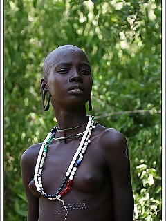 Shocking Africa Big Black Ladies