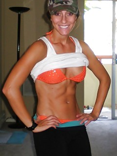 Bodybuilder Girls Ebony Over