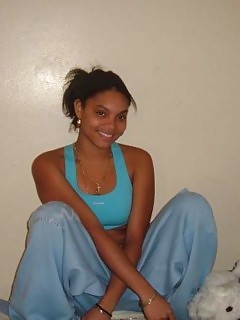 Black Girlfriend Posing Filthy In Her Room