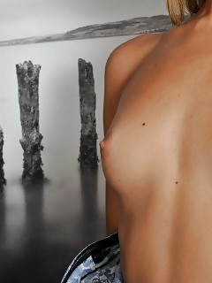 Veronika - Ebony Juggs - Atk Exotic